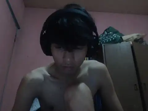 Kyoshi_19 Pertunjukan Webcam