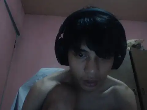 Kyoshi_19 webkamerás műsora