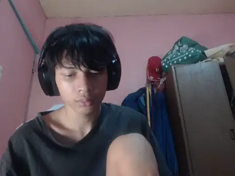Kyoshi_19 Pertunjukan Webcam