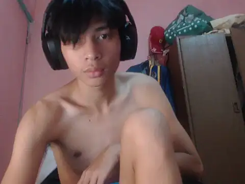 Kyoshi_19 Pertunjukan Webcam