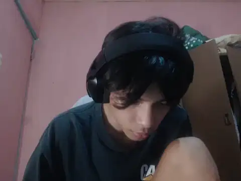 Kyoshi_19 Pertunjukan Webcam