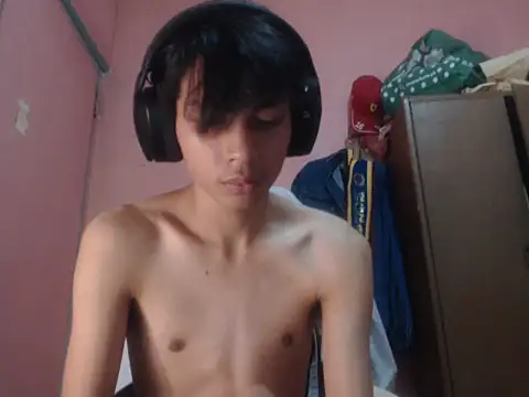 Kyoshi_19 Pertunjukan Webcam