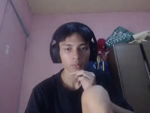 Kyoshi_19 Show Webcam
