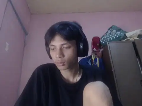 Kyoshi_19 Pertunjukan Webcam