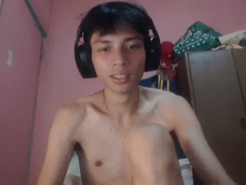 Kyoshi_19 Pertunjukan Webcam