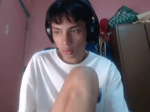 Kyoshi_19 Show Webcam