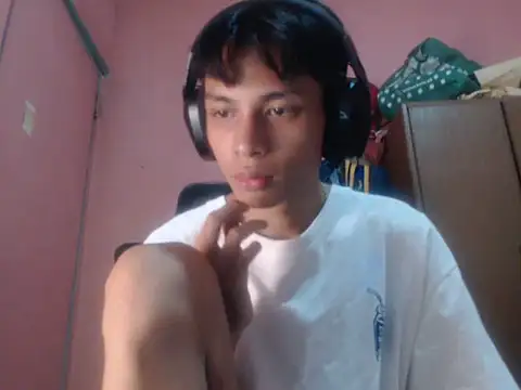 Kyoshi_19 Pertunjukan Webcam