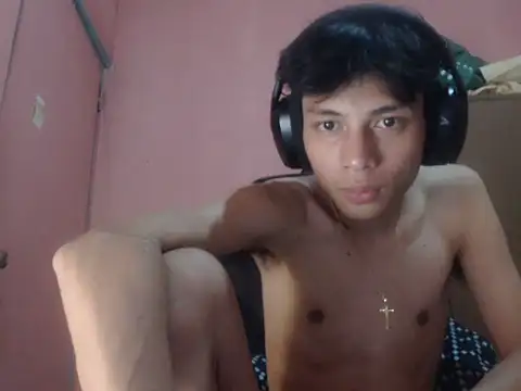Show modela Kyoshi_19 na web-kameri
