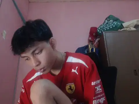Kyoshi_19 Pertunjukan Webcam