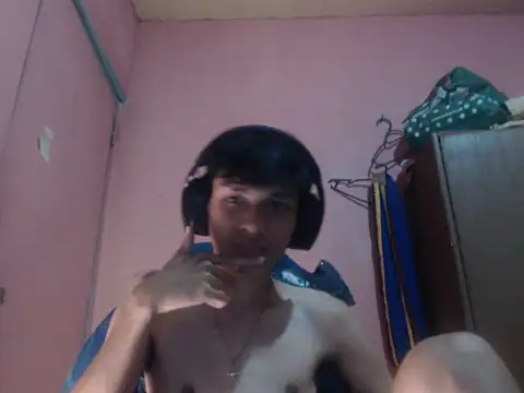 Kyoshi_19 Pertunjukan Webcam