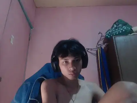 Kyoshi_19 Pertunjukan Webcam