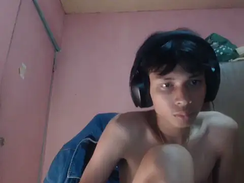 Kyoshi_19 Pertunjukan Webcam
