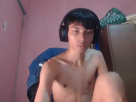 Kyoshi_19 Pertunjukan Webcam