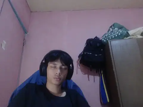 Kyoshi_19 Show Webcam