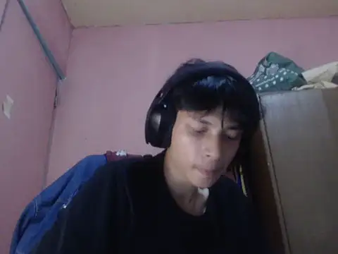 Kyoshi_19 Pertunjukan Webcam
