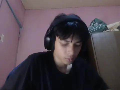 Kyoshi_19 Pertunjukan Webcam