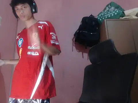 Kyoshi_19 Show Webcam