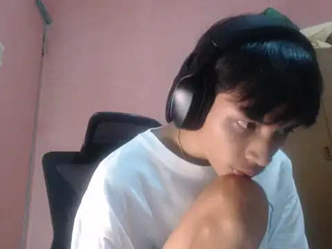 Kyoshi_19 Pertunjukan Webcam