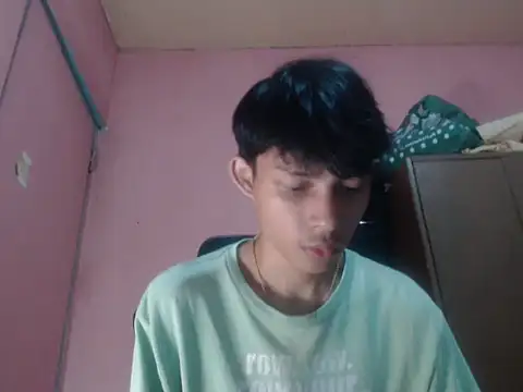 Kyoshi_19 Show Webcam