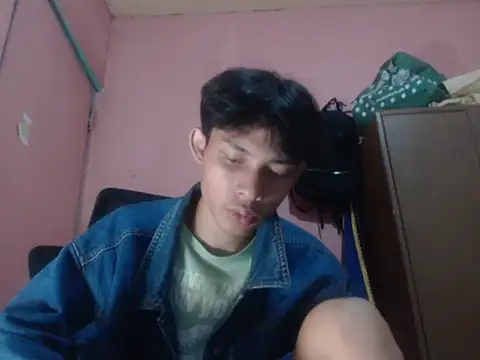 Kyoshi_19 Pertunjukan Webcam