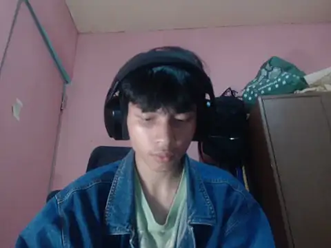 Kyoshi_19 Pertunjukan Webcam
