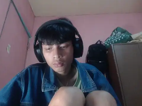 Kyoshi_19 Pertunjukan Webcam