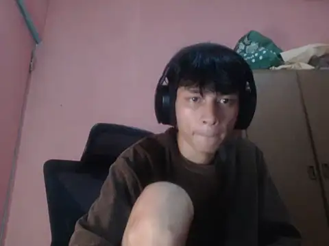 Kyoshi_19 Pertunjukan Webcam