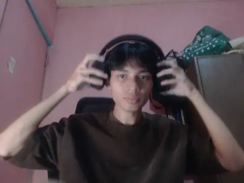 Kyoshi_19 Pertunjukan Webcam