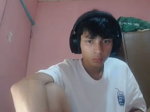 Kyoshi_19 Pertunjukan Webcam
