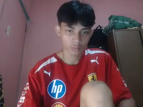 Kyoshi_19 Pertunjukan Webcam