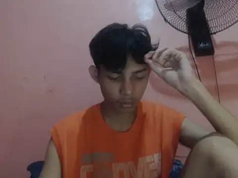 Kyoshi_19 Pertunjukan Webcam