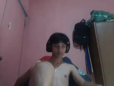 Kyoshi_19 Show in webcam