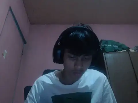 Kyoshi_19's Webcam Show