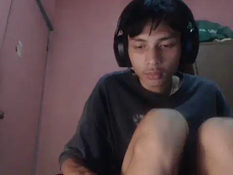 Kyoshi_19 Pertunjukan Webcam