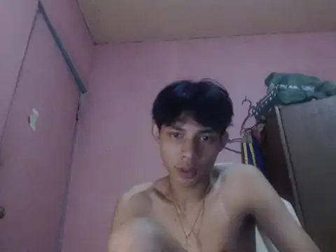 Kyoshi_19 Show in webcam