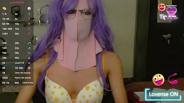 Pokazy przed kamerką – indian_trans_69