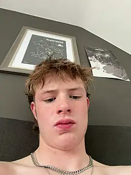 sacyman69's Webcam Show