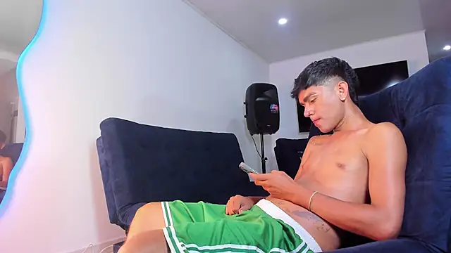 Steven_baby69n Webbikameraesitys