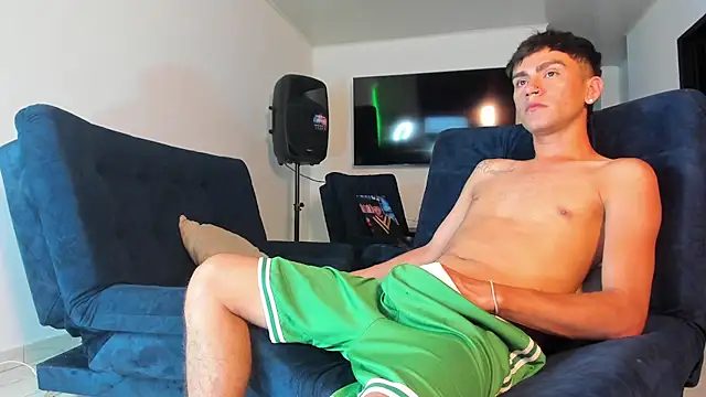 Steven_baby69 Adlı Modelin Web Kamerası Şovu