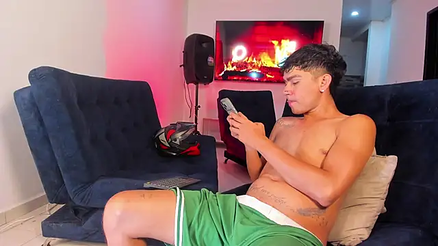 Steven_baby69 Pertunjukan Webcam
