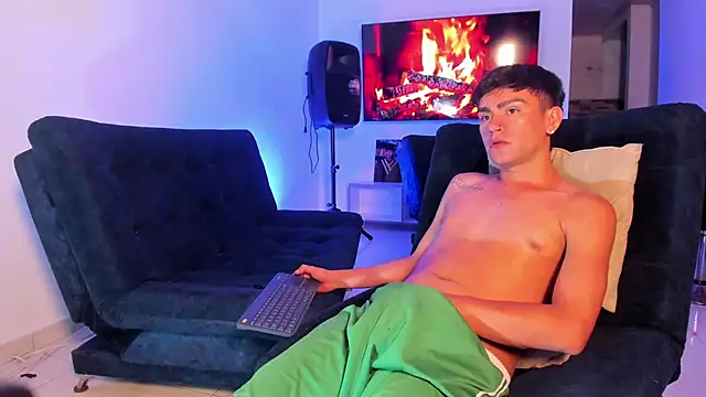 Steven_baby69 在線直播表演