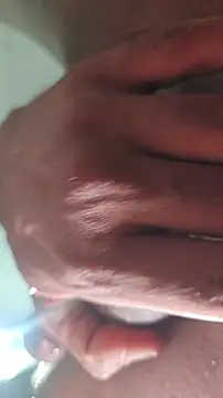 Show modela Mallu-boy-playtime na web-kameri