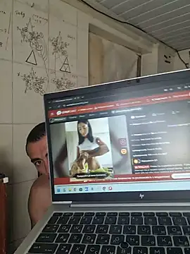 Show modela Alekseycv11 na web-kameri