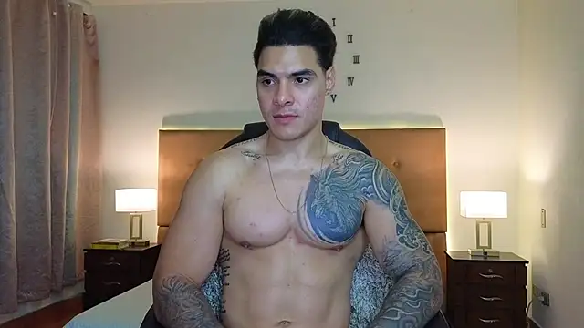 Show modela Steven_Velez na web-kameri