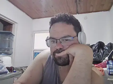 condorito222n Webbikameraesitys