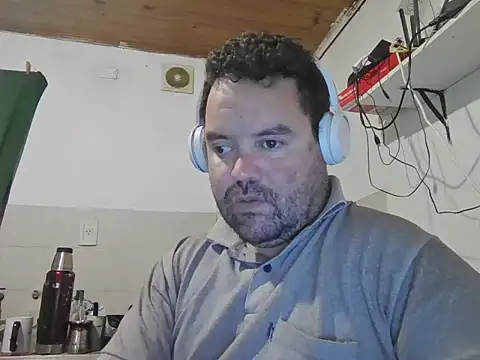 condorito222 – webcam-show