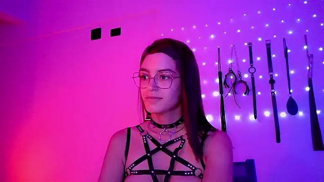 عرض كام nina_kink