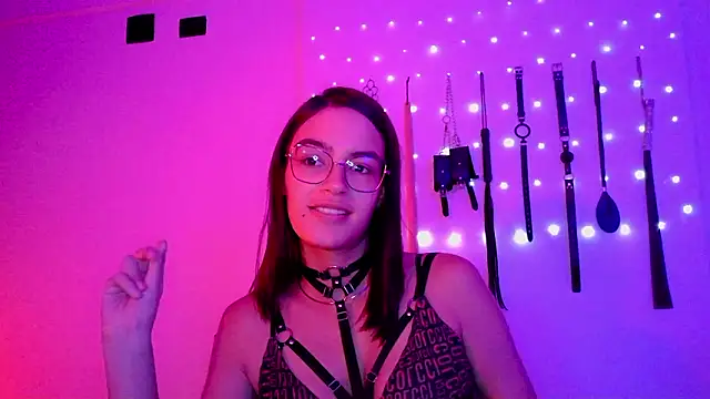 عرض كام nina_kink