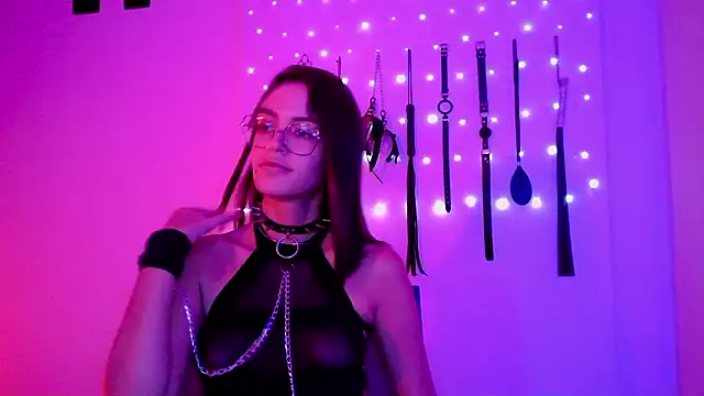 nina_kink webkamerás műsora