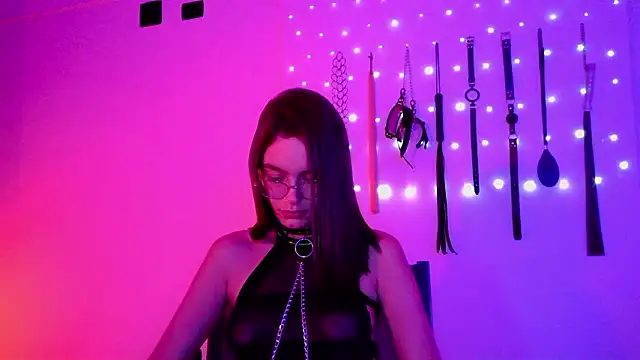 nina_kink Webcam Show